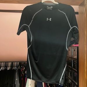 NWOT Under Armour black with white stitching short sleeve compression heat-gear.